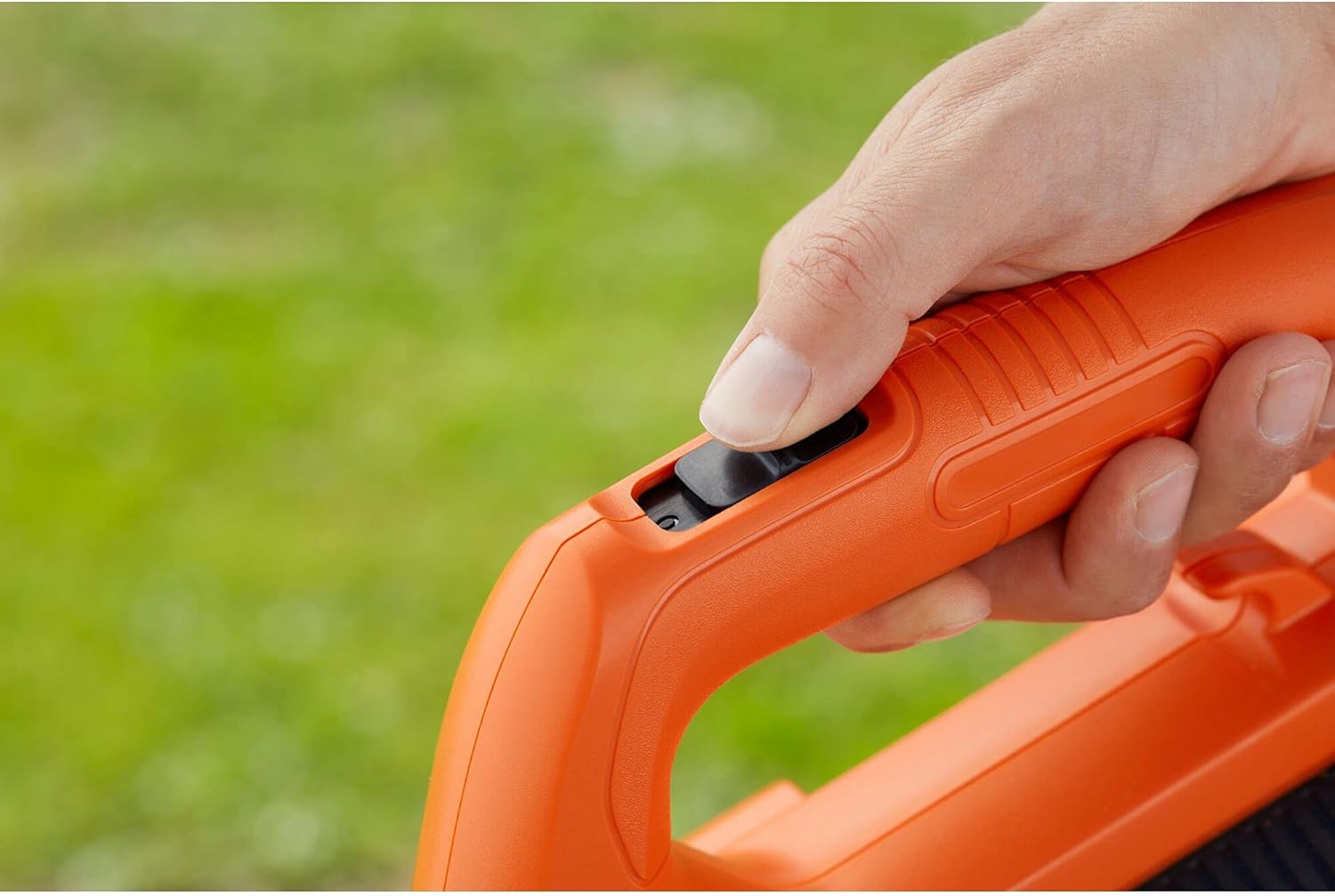 Elektro-Axial-Laubgeblse (1.850W, Laubblser mit hoher Blasgeschwindigkeit von 190 Km/H, Luftvolumen 765 m/H, integrierter Laubkratzer, für Terrassen, Wege, Einfahrten) Bebl185