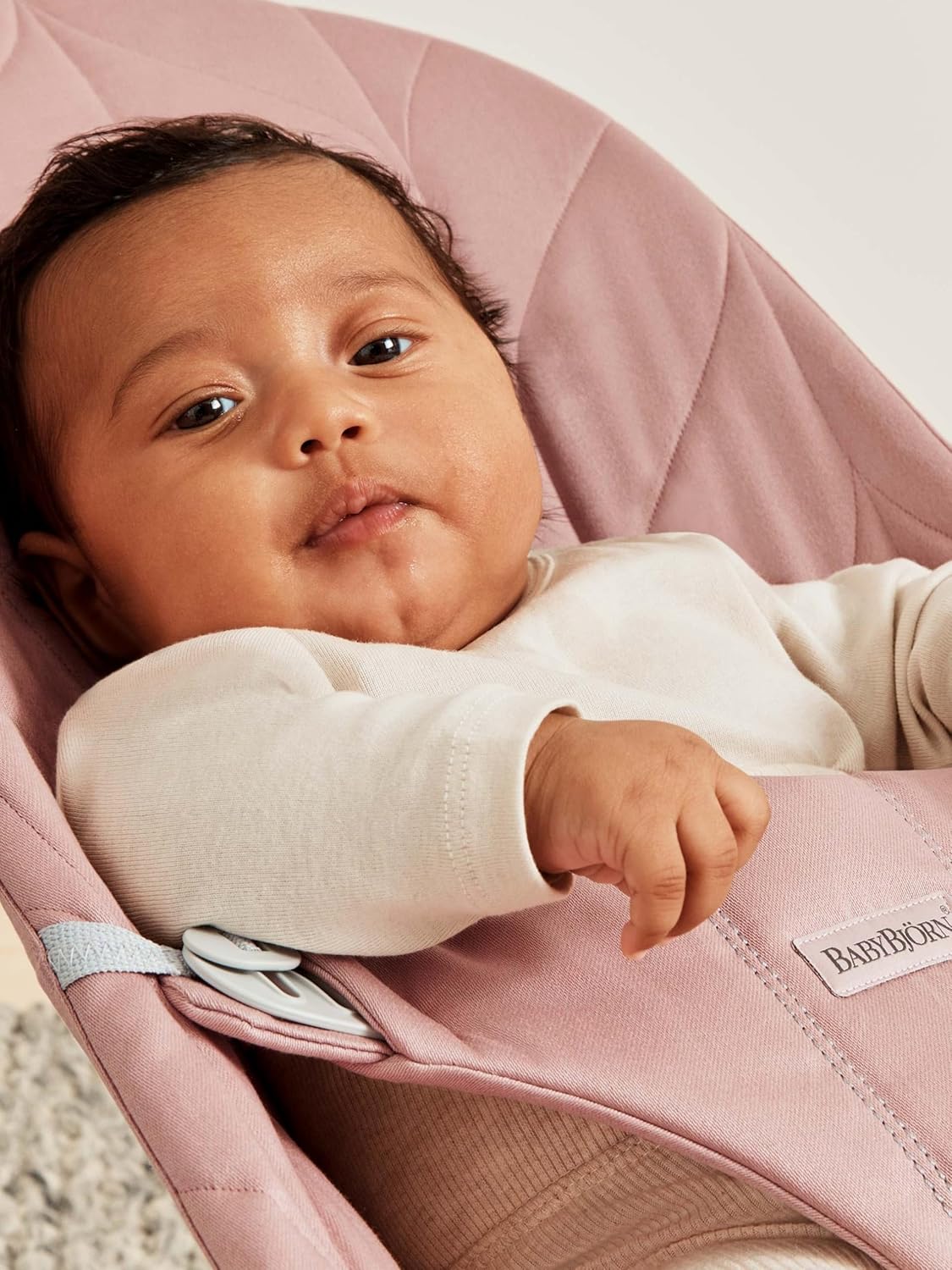 BabyBjörn Sdraietta Bliss, Tessuto, Trapuntatura petalo, Grigio Sabbia