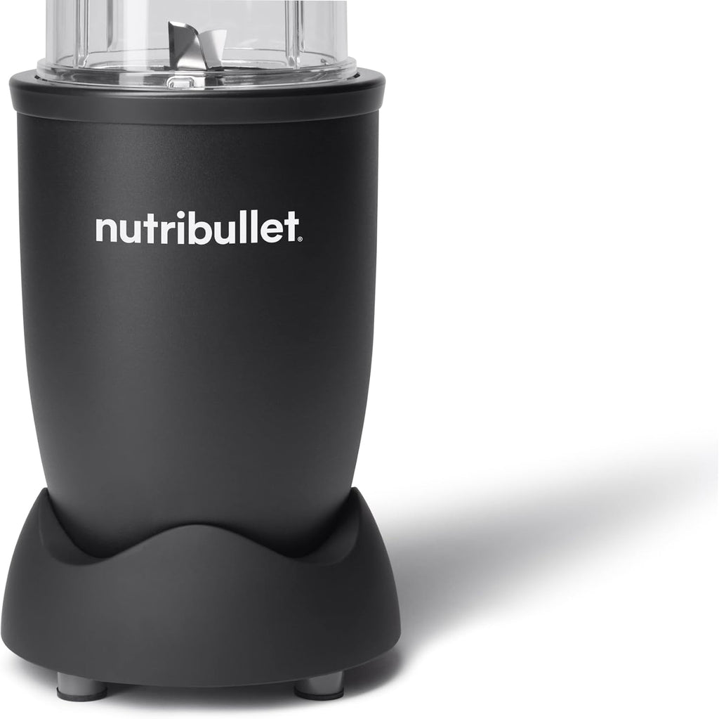 nutribullet Pro, 900 Watt, Facile e veloce da usare, Compatto, Facile da pulire, Con bicchiere da 700 ml, Frullatore per smoothie, Mixer elettrico, NB904B, Nero