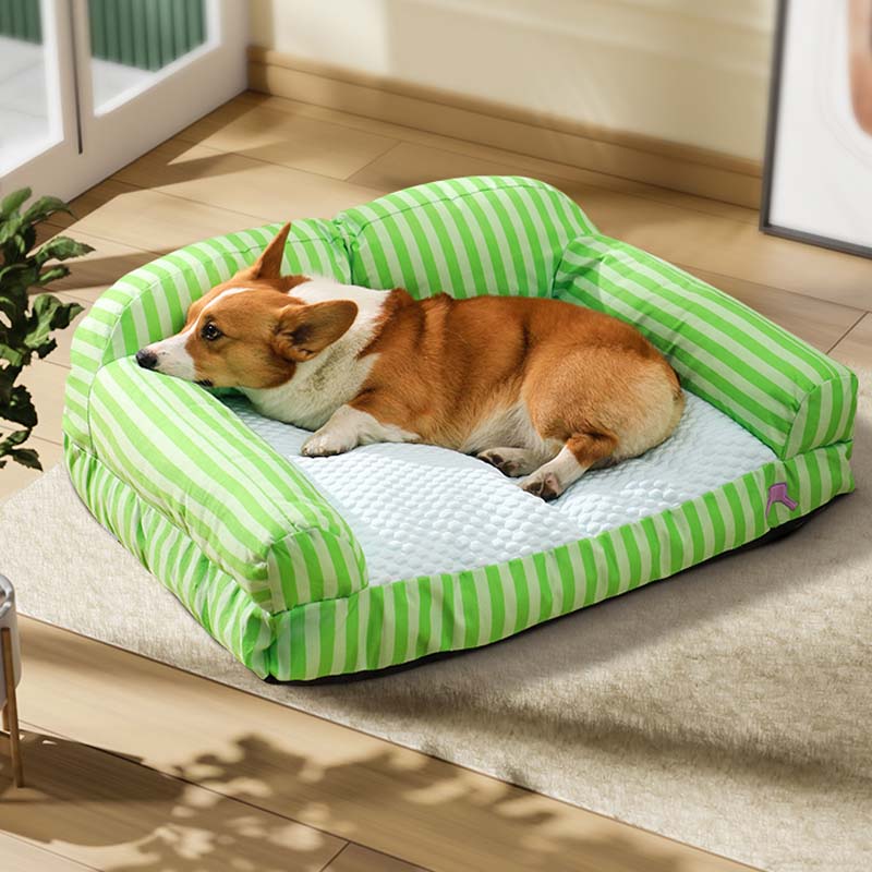 Kühles Haustierbett – Gestreiftes Hundesofabett für den Sommerkomfort