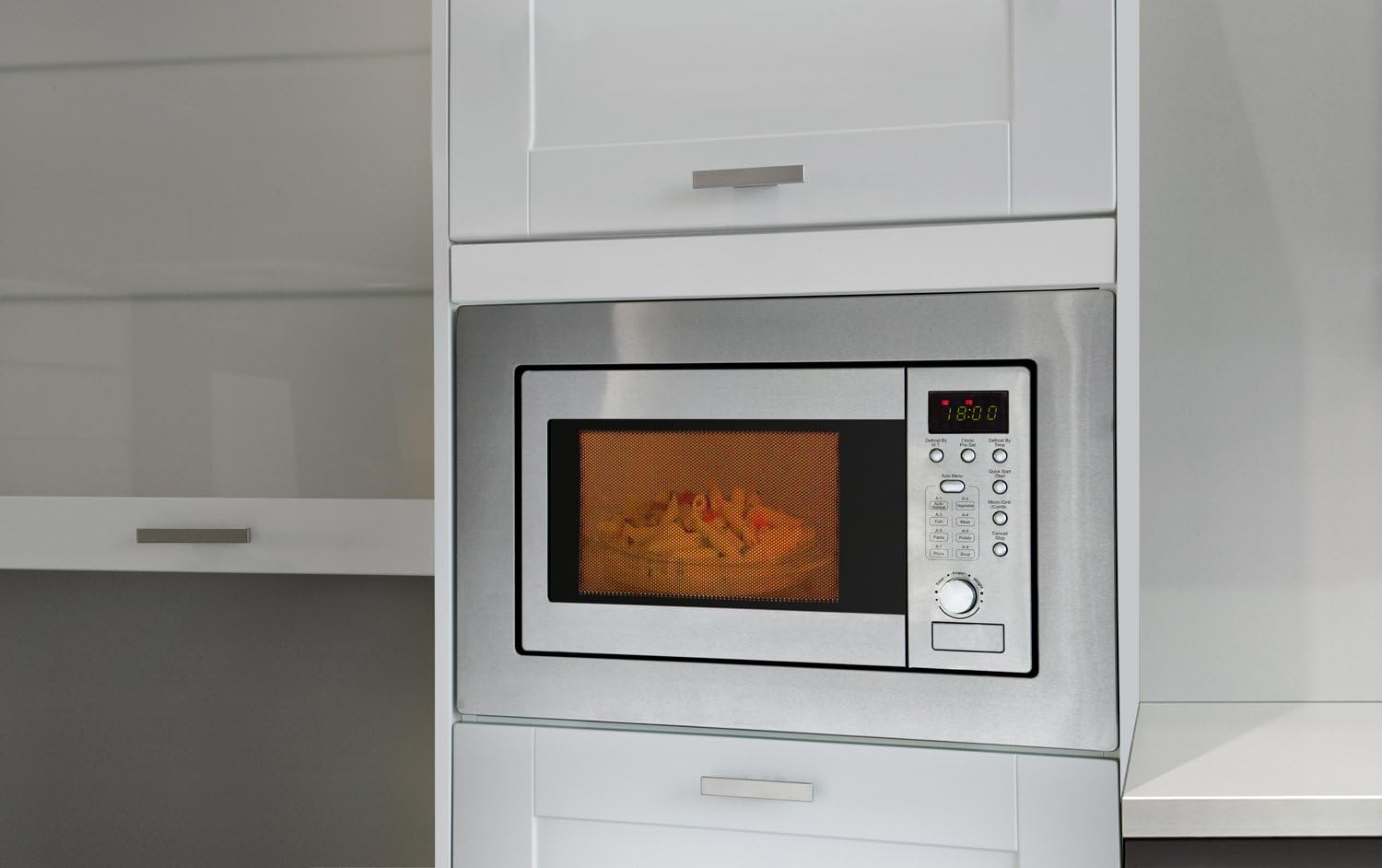Bomann 3in1 Einbau-Mikrowelle mit Grill und Heiluft, Microwave, 25 L Garraum, 10 Automatikprogramme, Auftaufunktion, inkl. Grillrost und Drehteller ( 32 cm), 900 Watt, Edelstahl, MWG 2216 H EB