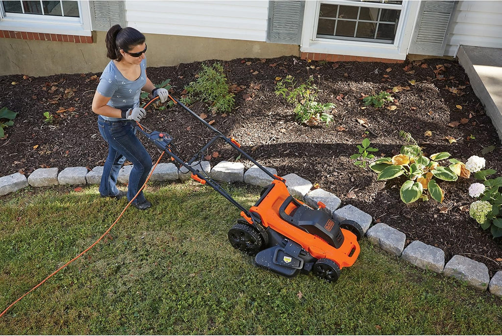 Black+Decker 2000 W Rasaerba elettrico 3in1, larghezza di taglio 48 cm, sacco di raccolta erba 50 L, 1 pezzo, LM2000