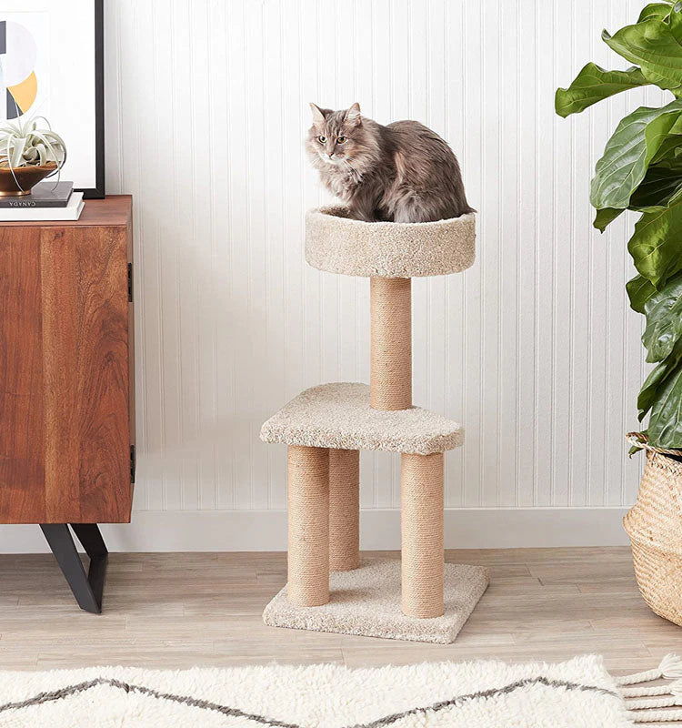 Kletterkatze – Robuster Kratz- und Kletterbaum für aktiven Katzenkomfort