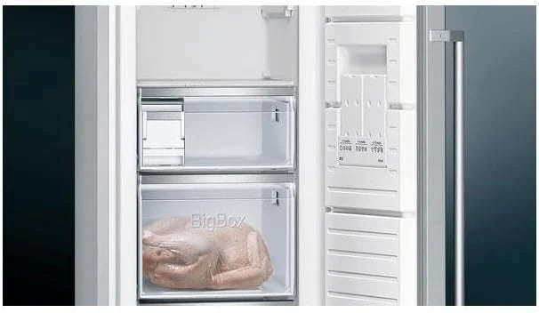 Siemens GS54NAWCV iQ500 Congelatore, 176 x 70 cm, 327 L, noFrost mai più sbrinamento, bigBox spazio per alimenti grandi, varioZone ripiani in vetro e cassetti flessibili, Bianco