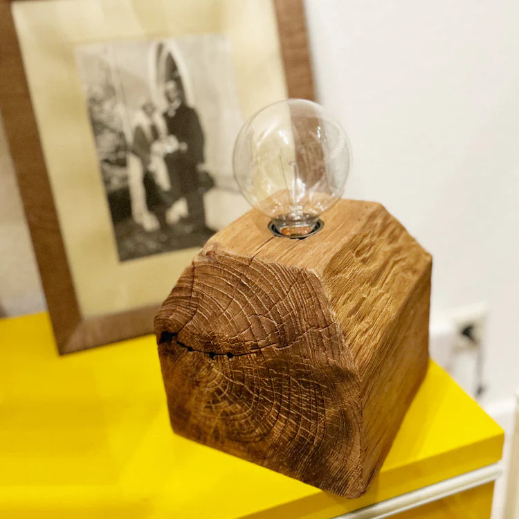 Lampada da tavolo in legno driftwood LUMEN