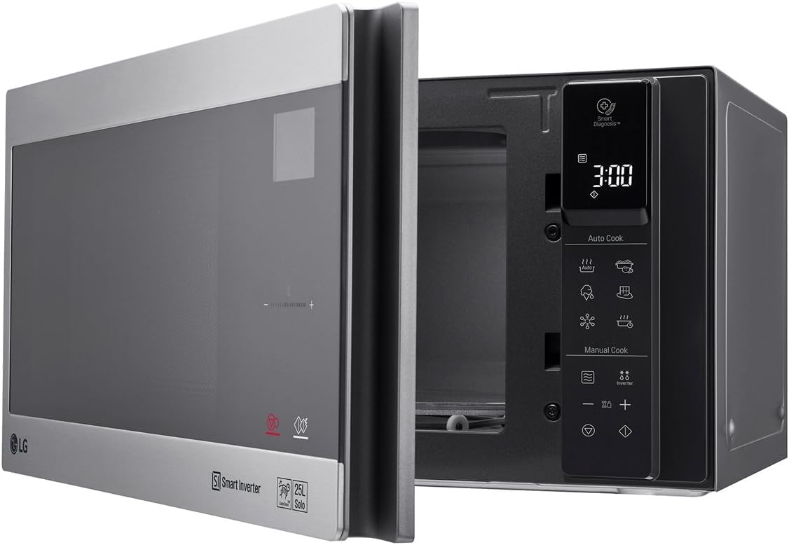 LG MS2595CIS Forno a microonde con tecnologia Smart Inverter, capacità 25 litri, 1000 W, programmi automatici, livelli di potenza regolabili e funzione EasyClean, argento