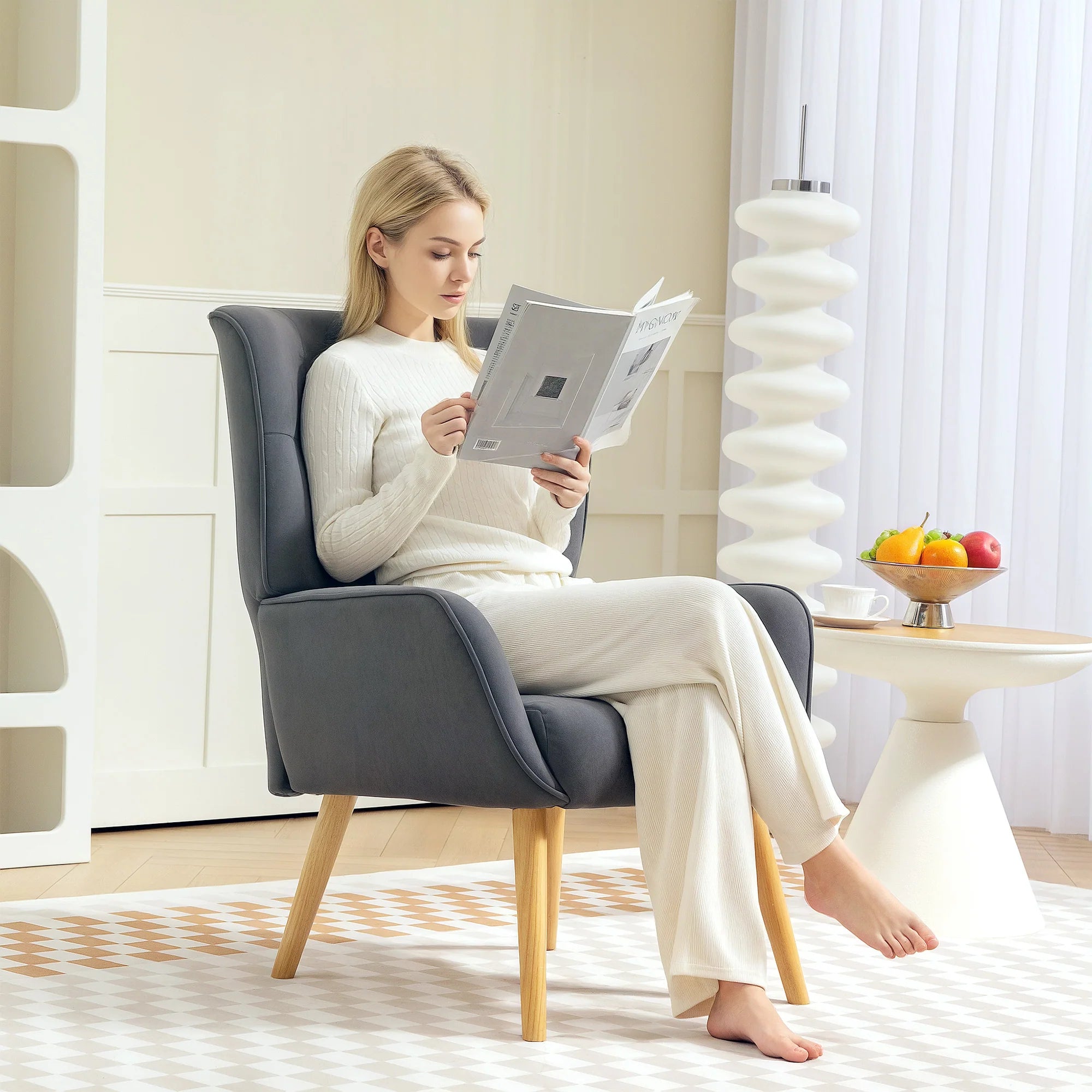 HOMCOM Poltrona imbottita per lounge, con trapuntatura confortevole, gambe in legno, velluto grigio