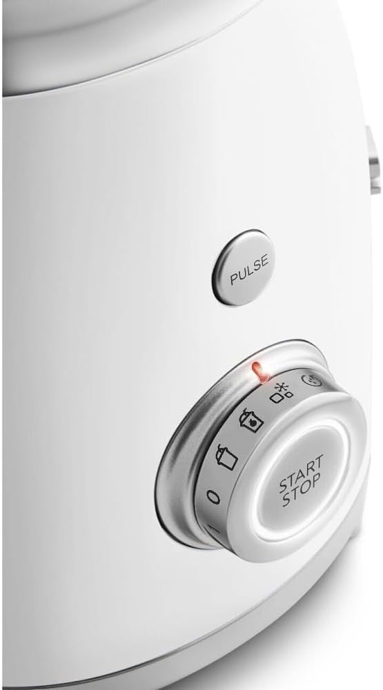 Smeg, BLF03PKEU, Frullatore da tavolo da 1,5 l, 4 velocità, 4 programmi automatici, Doppia lama rimovibile, Coperchio trasparente con tappo dosatore, Antiscivolo, 800W, Rosa