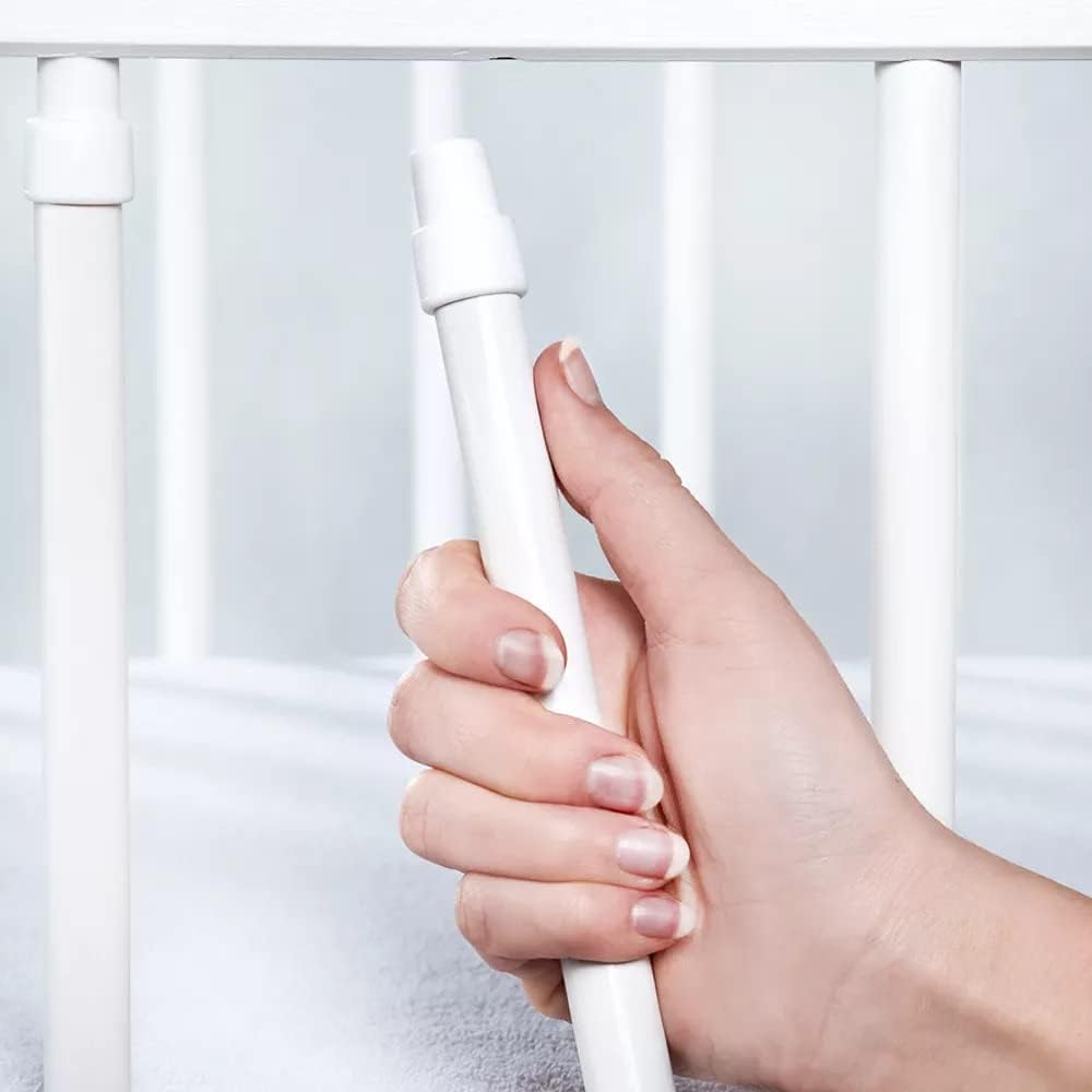 KMbaby Lettino TANY Bianco 120 x 60 cm con Materasso - Lettino per Neonati con Rete a Doghe Regolabile in 3 Altezze - Legno di Pino Verniciato