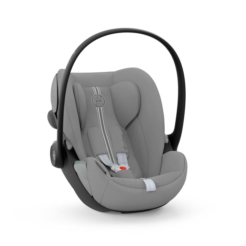 CYBEX Gold Seggiolino auto Cloud G i-Size Comfort, con riduttore per neonato, dalla nascita a circa 24 mesi, per bambini da 40 cm a 87 cm, max. 13 kg, Moon Black