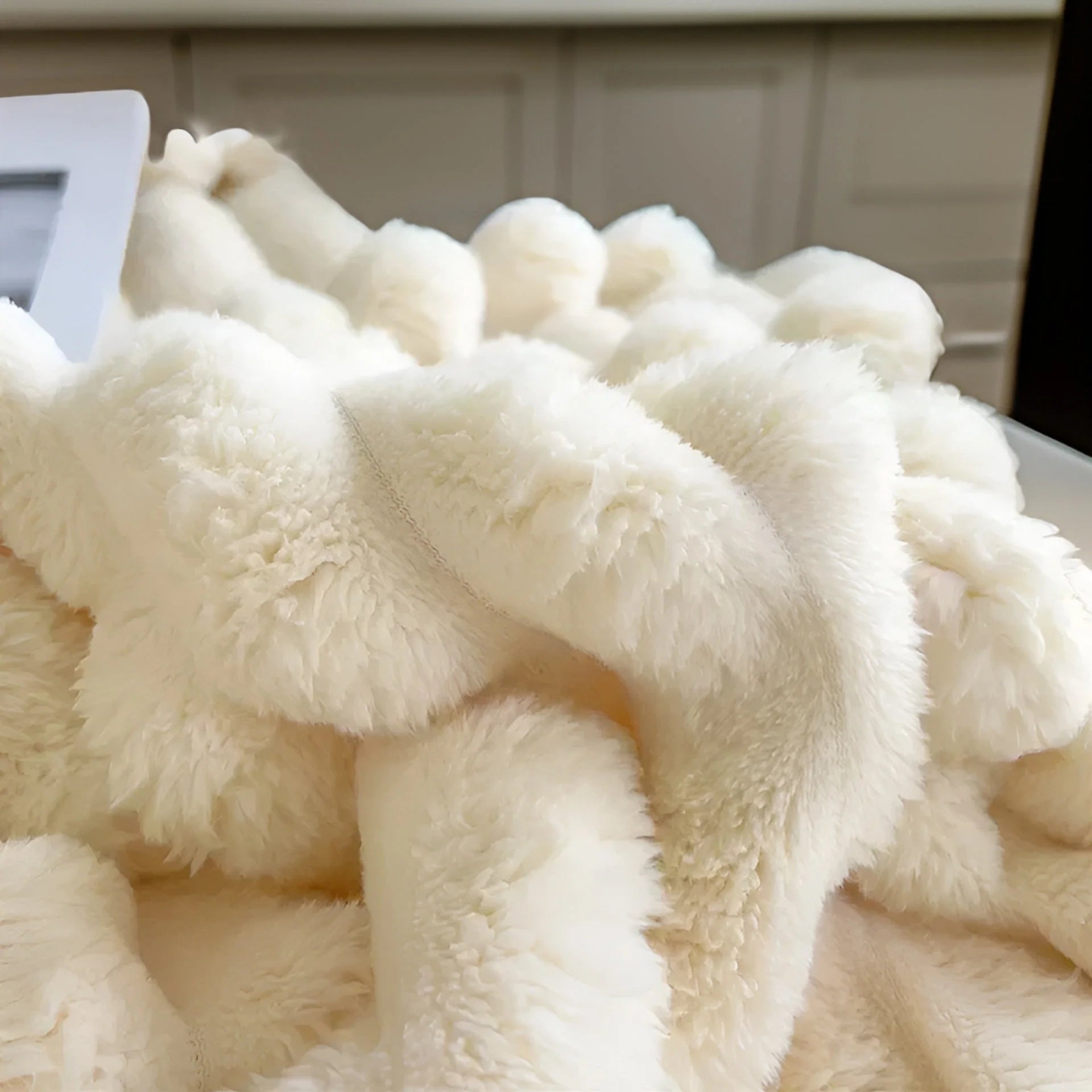 CozyBlanket - Luxurise Plüsch-Fleece-Decke für das Sofa - weiche, warme und kuschelige Decke für Sofa und Wohnzimmer