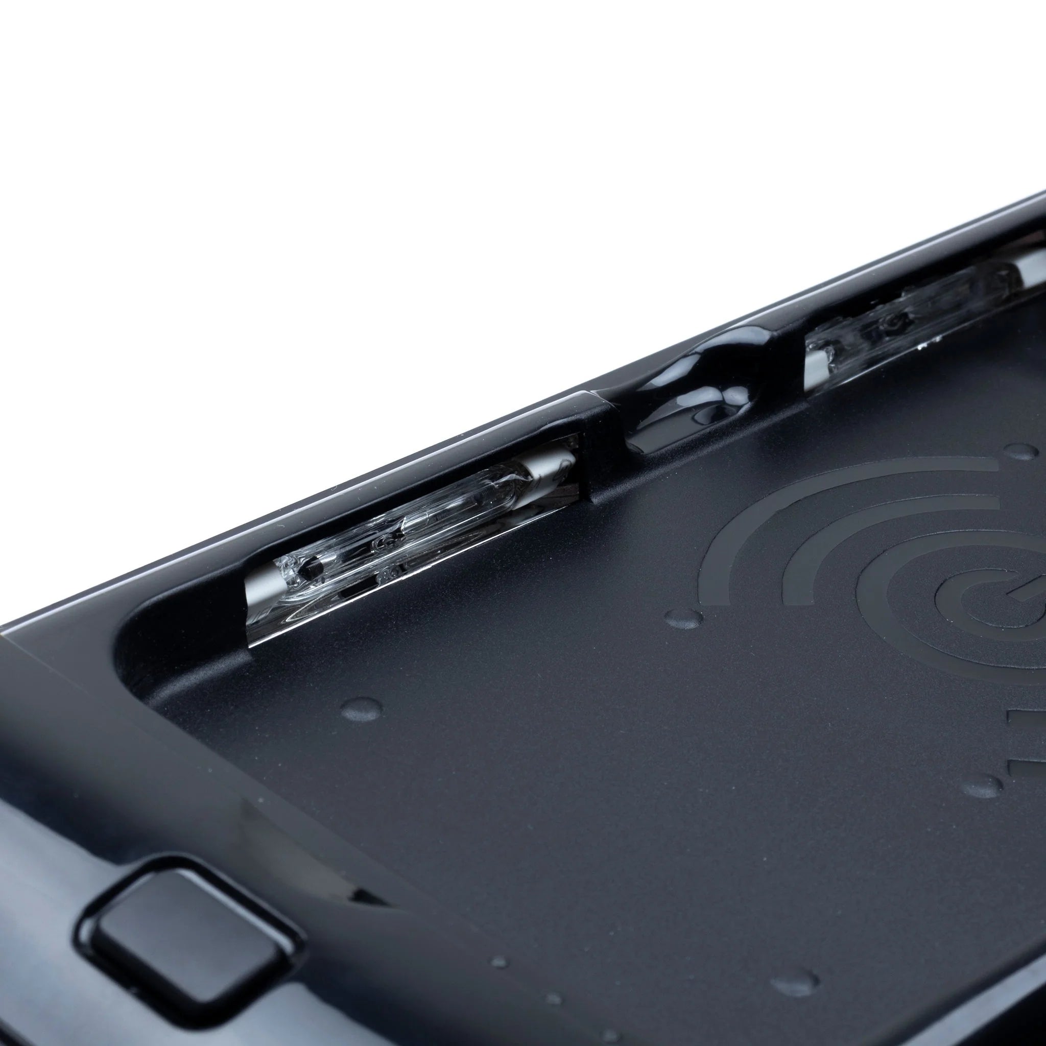 UV-Box für handy mit QI Ladegert
