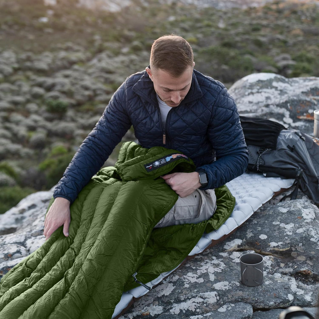 Naturehike Sacco a Pelo in Piuma d'Oca Ultraleggero Sacco a Pelo Compatto Portatile a Busta 800 FP 3 Stagioni Sacco a Pelo Invernale con Ingombro Ridotto per Campeggio Escursionismo all'Aperto