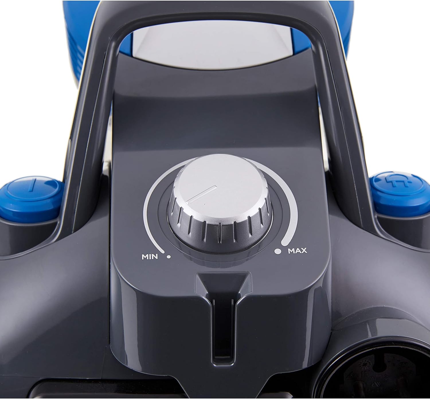 Amazon Basics - Aspirapolvere con sacchetto, potente, compatto e leggero, per pavimenti duri e tappeti, filtro HEPA, 700 W, 1,5 l, UE, nero