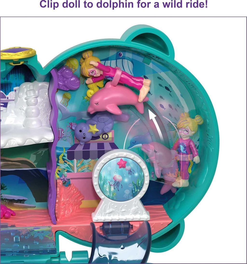 Polly Pocket GTN15 - Valigetta Caffetteria Riccio con Design Caffè e Animali, Mini Bambola Polly e HCG16 - Acquario Lontre, Tema Acquario con Micro Bambole Polly e Nicolas, 5 Sorprese e 12 Accessori