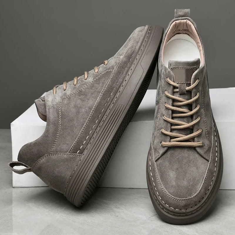 Aram - Sneaker in pelle vegana