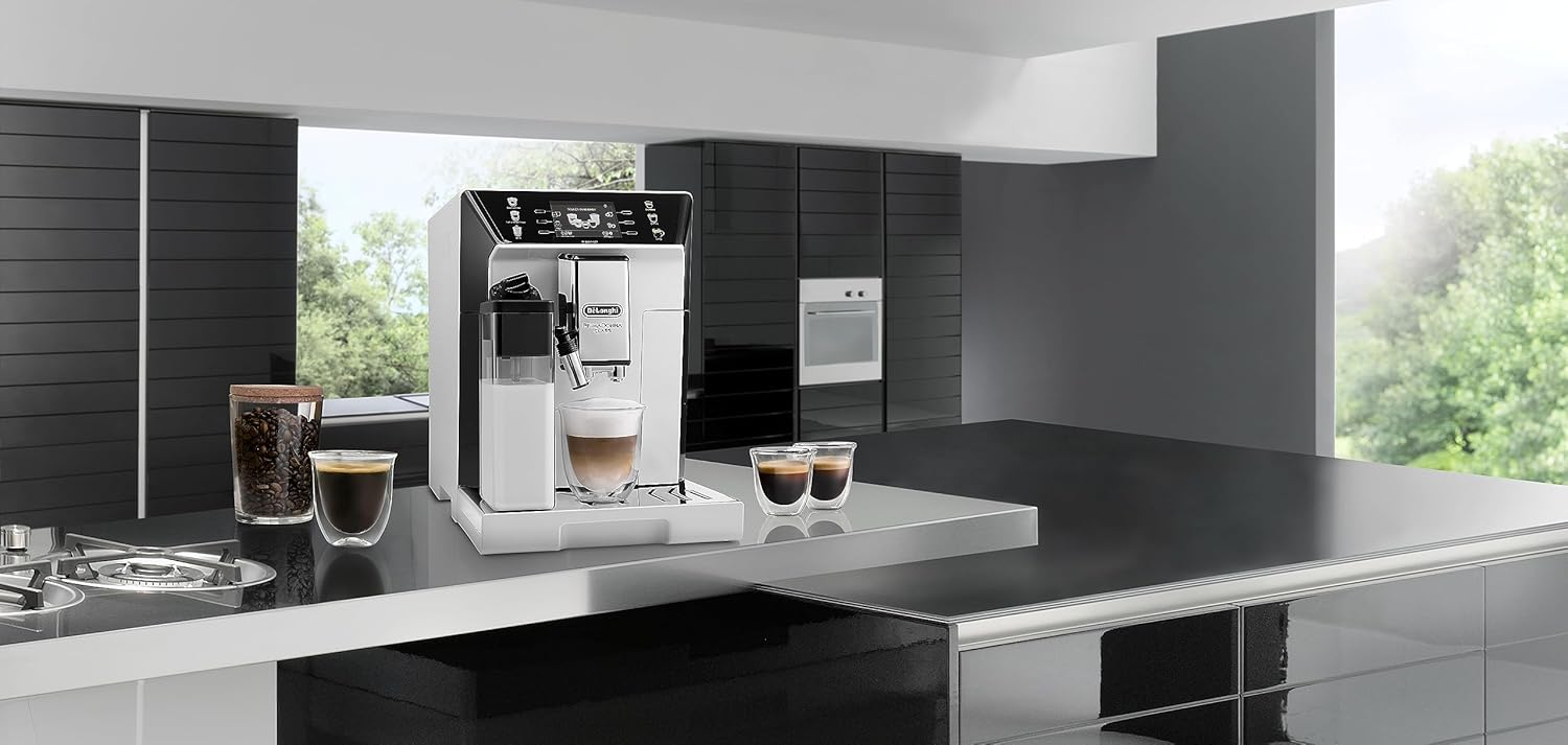 De'Longhi Eletta Evo ECAM 46.860.B Macchina automatica per caffè con sistema LatteCrema per il latte, cappuccino ed espresso con un solo tocco, display LCD e pulsanti a sfioramento, colore nero