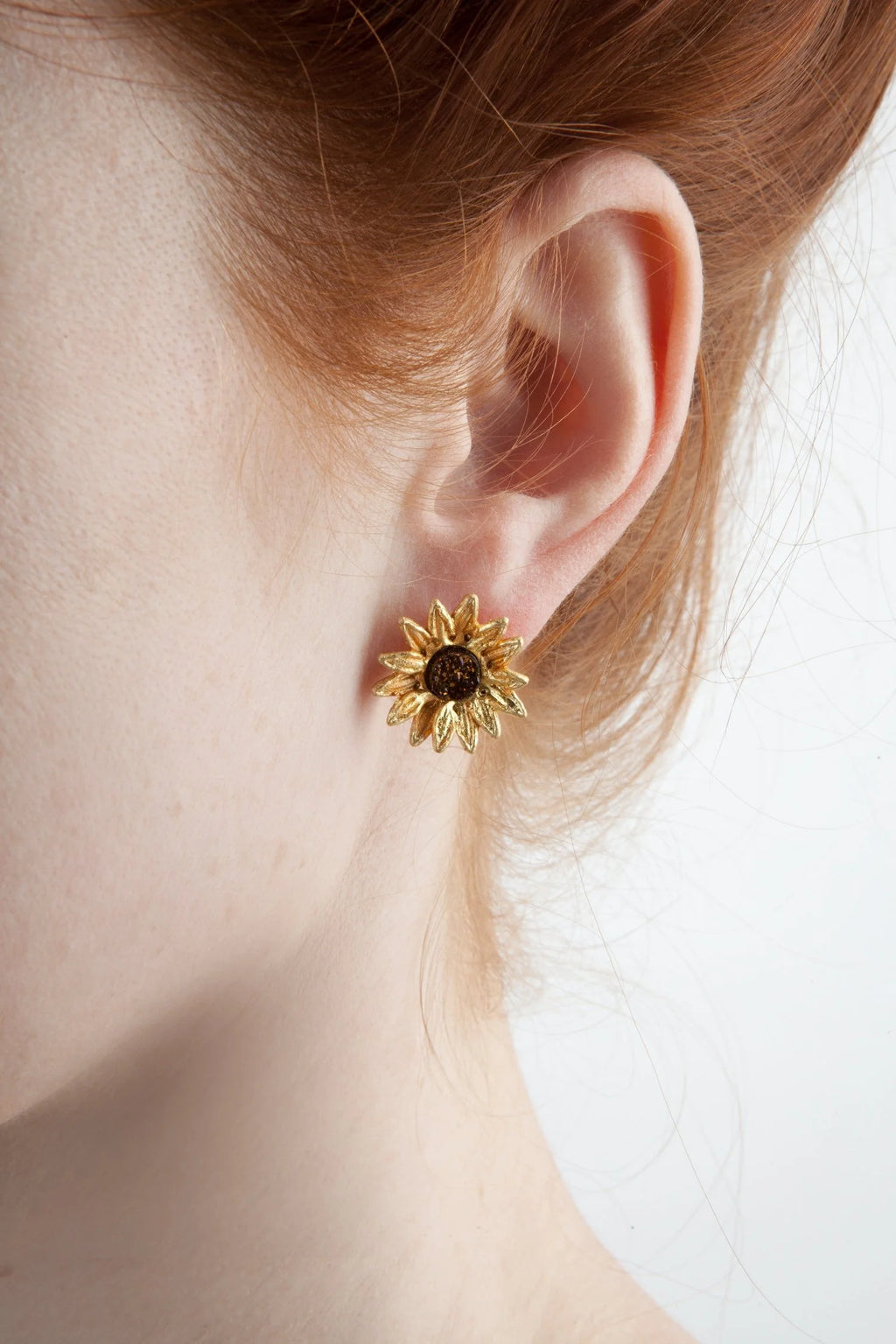 Orecchini a perno con girasole - Delicati