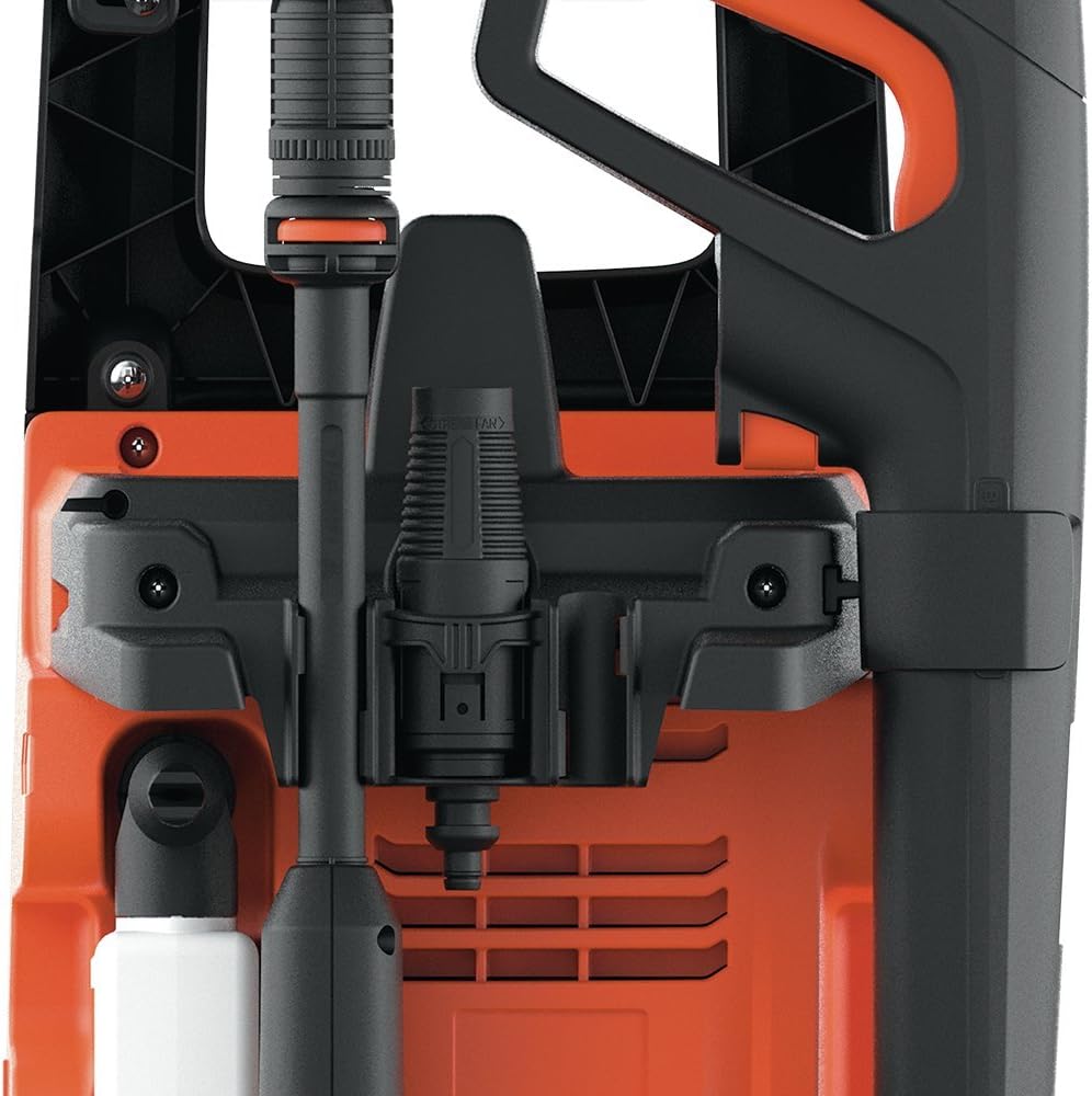 BLACK+DECKER Hochdruckreiniger BXPW2200PE mit Patio Cleaner Deluxe und Feste Bürste (2200 W, 150 bar, 440 l/h)