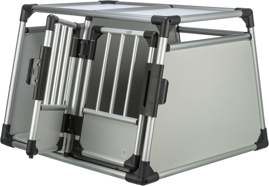 TRIXIE Hunde-Transportbox Aluminium in silber – M: 55 × 62 × 73 cm, stabile und geräuscharme Hundebox mit abgeschrägten Seiten, Sicherheitsverschluss & rutschfester Liegematte – 39342