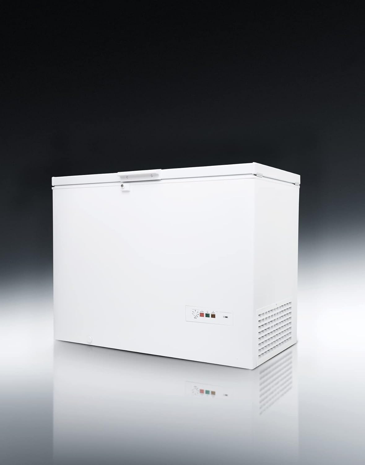 Bauknecht GT 219 A3+ Congelatore a pozzetto/ Congelamento: 215 L/ Supercongelamento/ SapceMax/ Illuminazione interna/ ECO Risparmio energetico/ Sicurezza bambini