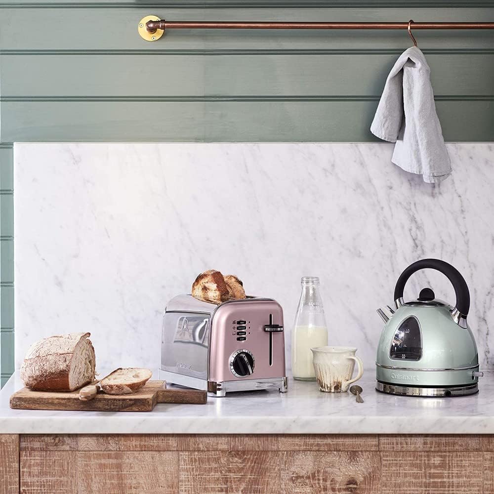 Cuisinart 4-Scheiben-Toaster | Breite Schlitze, ideal für dickes Brot und Bagels | 6 Brunungsstufen plus Abtauung | Breite Schlitze,High-Lift-Hebel | Passender Wasserkocher erhltlich | Perle