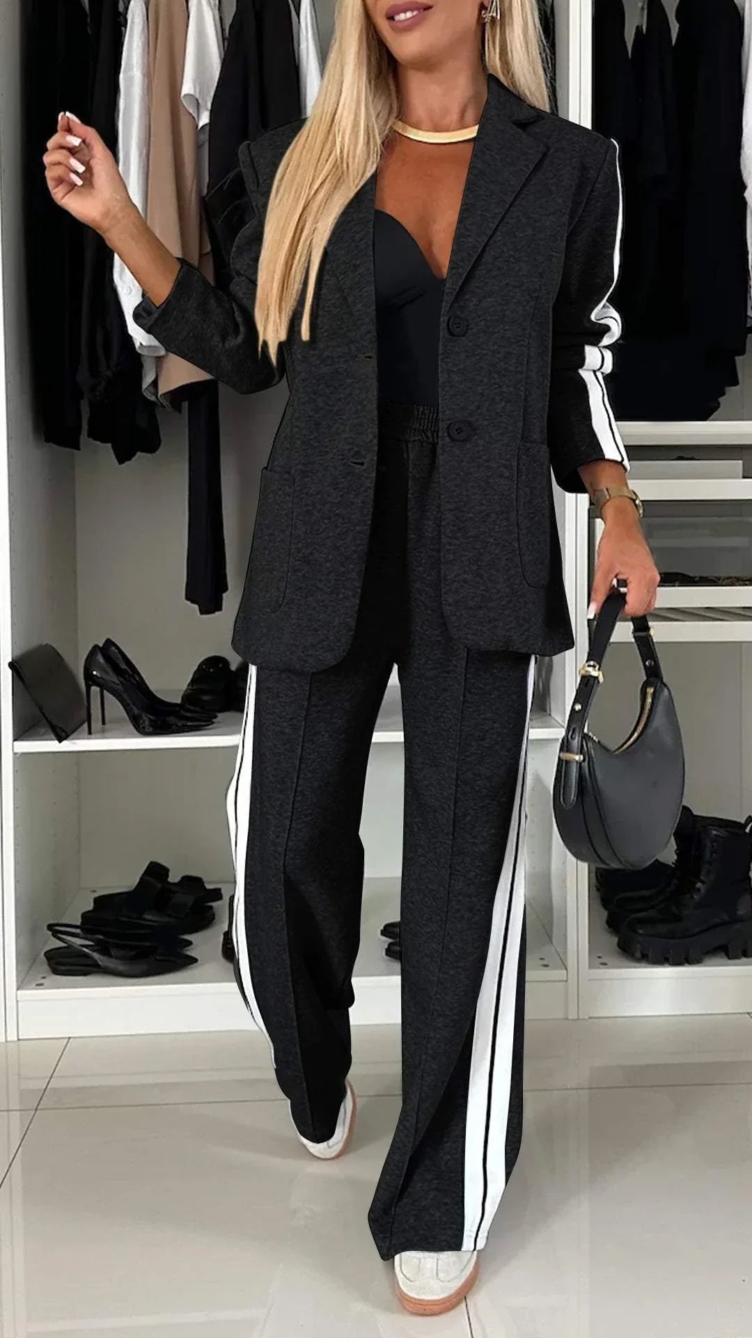 Completo due pezzi a righe casual