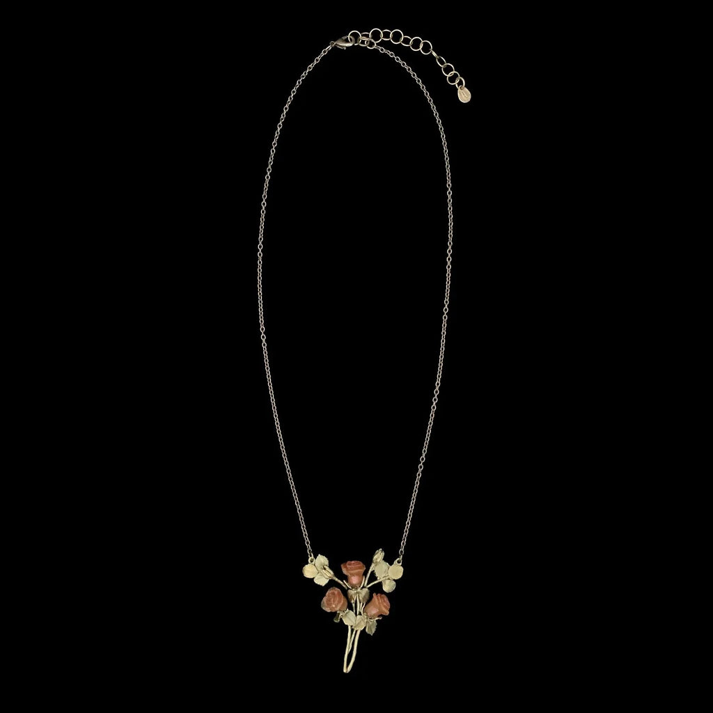 Collana con pendente a rosa rossa - Tre rose