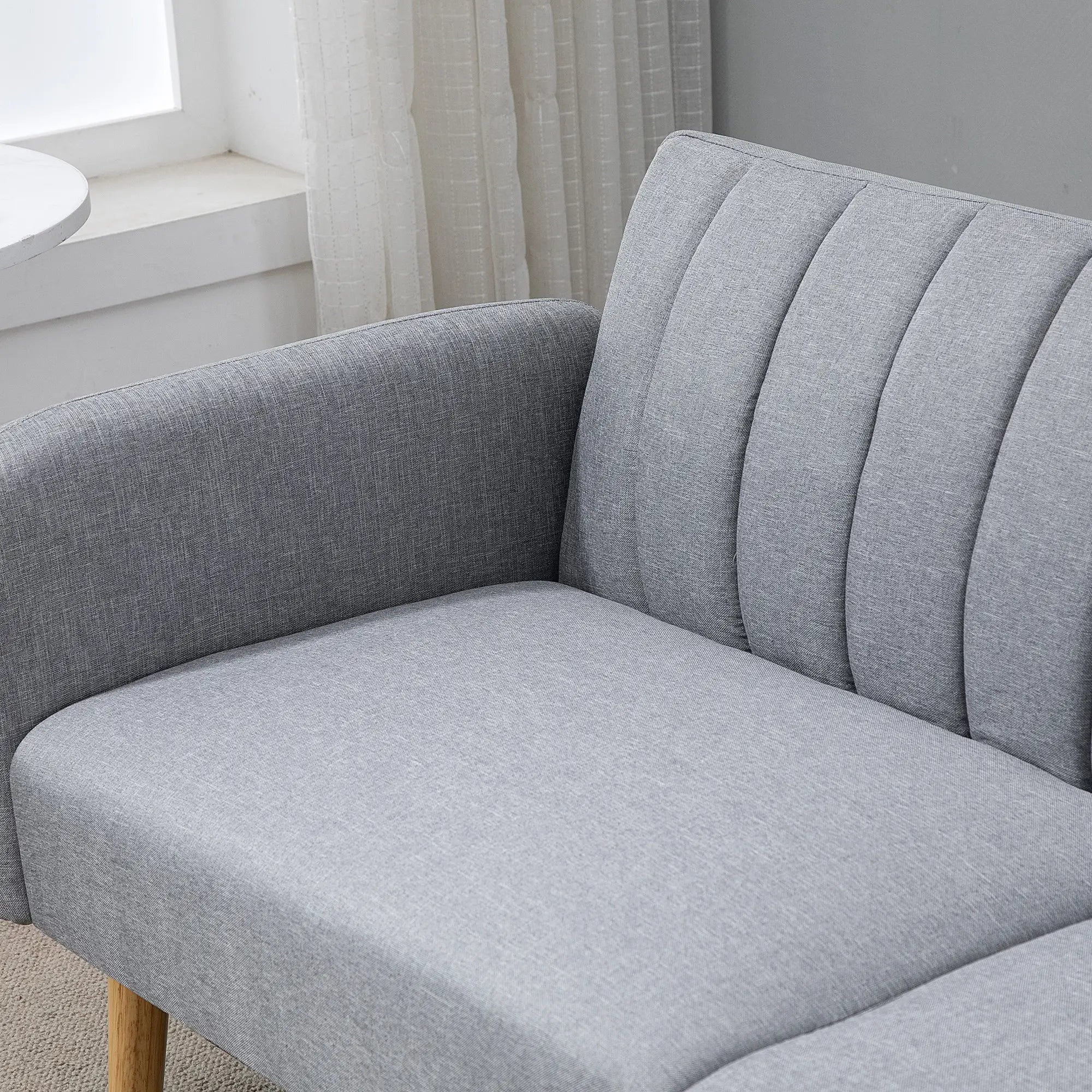 HOMCOM Schlafsofa 2-Sitzer verstellbare Rückenlehne Gästezimmer hellgrau
