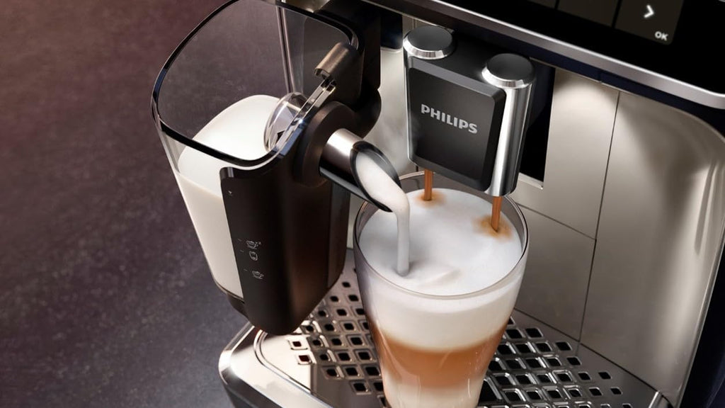 Philips Serie 5400 Macchina da Caffè Automatica – Sistema LatteGo, 12 Bevande a Base di Caffè, Display Intuitivo, 4 Profili Utente, Cromo (EP5447/90)