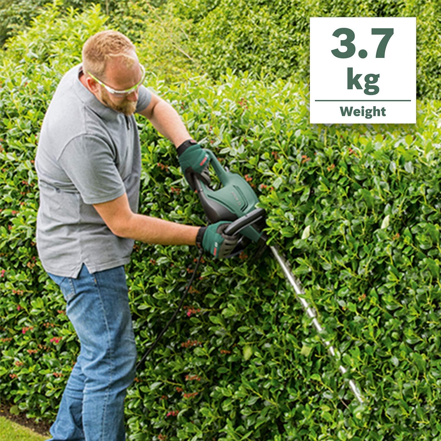 Bosch Heckenschere UniversalHedgeCut 60 (480 Watt, Messerlänge: 60 cm, für mittelgroße Hecken, Messerabstand: 30 mm, im Karton)