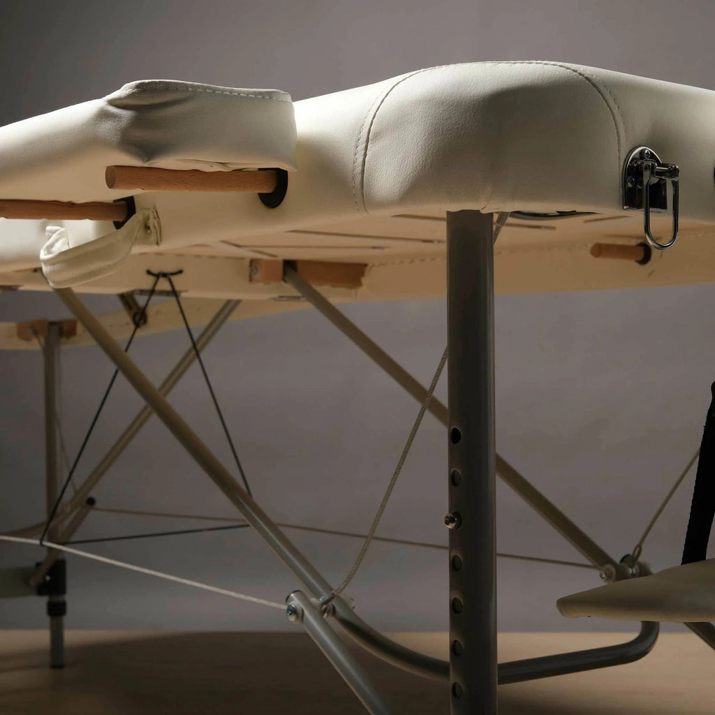 Core Massageliege A300, bianca
