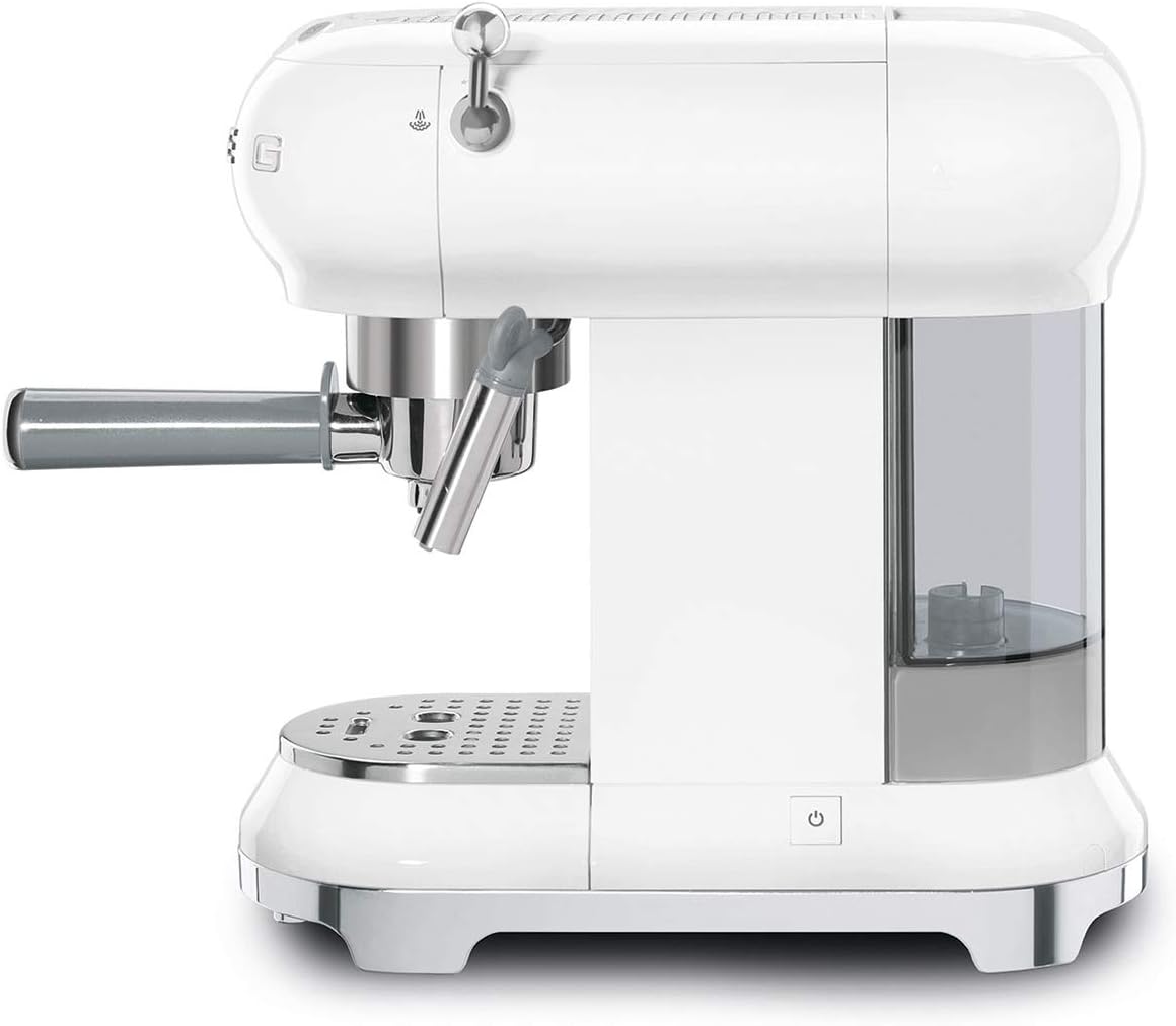 Smeg, ECF01WHEU Macchina da Caffè Espresso Manuale, Sistema Cappuccino, Thermoblock, Alloggiamento Tazze Grandi e Funzione Doppio Caffè, Serbatoio Acqua 1 l, Dimensioni Compatte, 1350W, Bianco