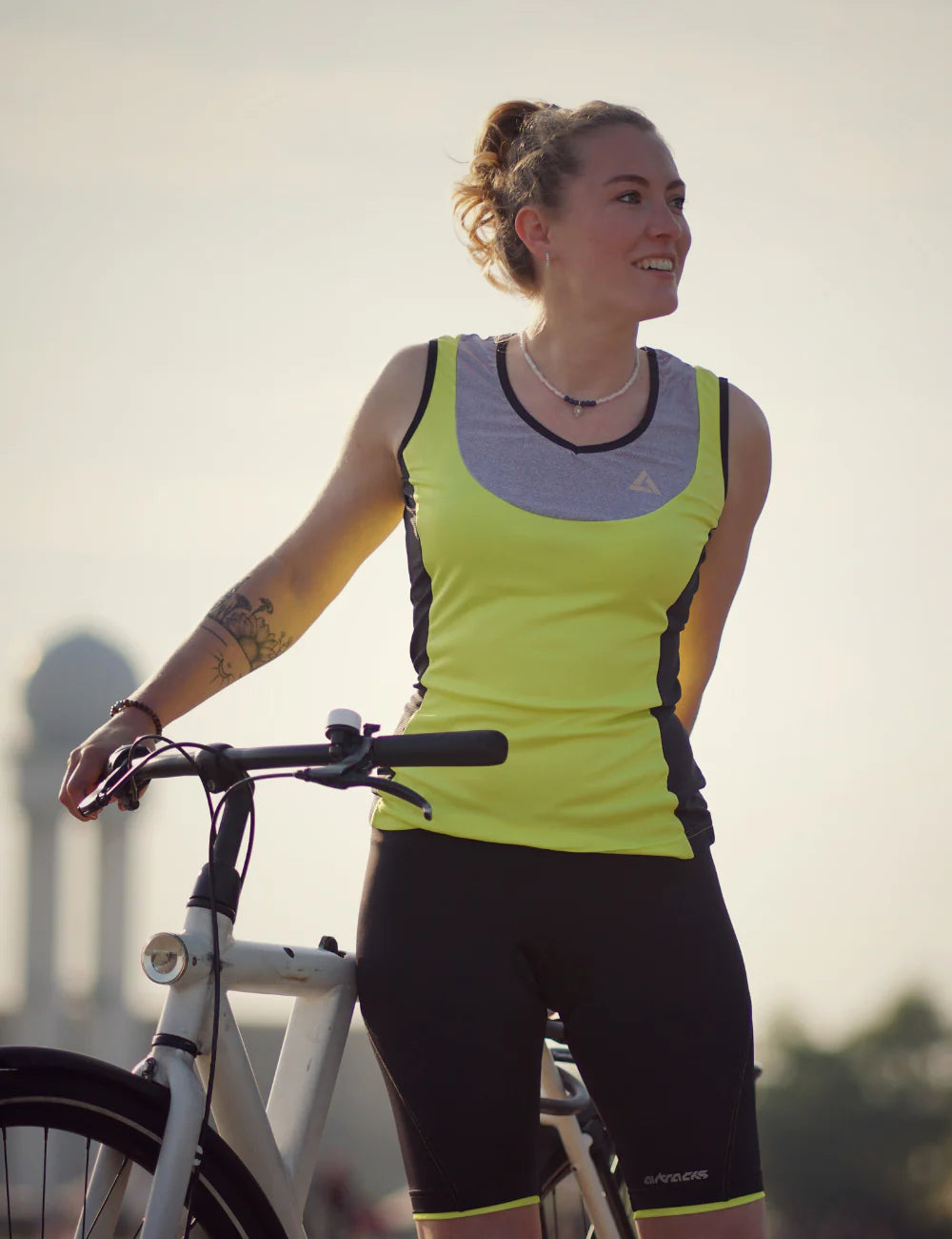Set maglia e pantaloncini da ciclismo da donna senza maniche Comfort Line