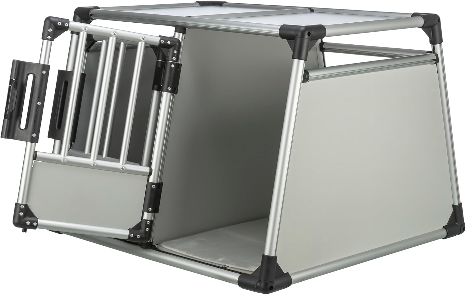 TRIXIE Hunde-Transportbox Aluminium in silber – M: 55 × 62 × 73 cm, stabile und geräuscharme Hundebox mit abgeschrägten Seiten, Sicherheitsverschluss & rutschfester Liegematte – 39342