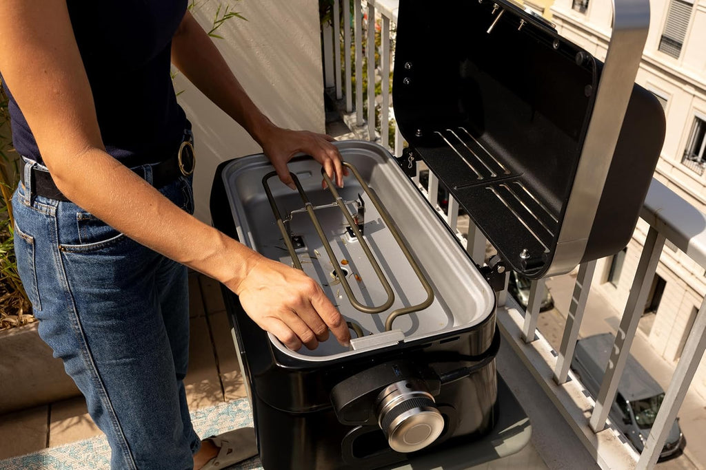 Campingaz Grill Attitude2go, grill a gas ed elettrico, grill da tavolo, grill portatile da balcone/campeggio, con coperchio, termometro e griglia in ghisa, funzionamento a gas o elettrico