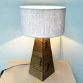 Lampada da tavolo in bambù Tabanan miele antico