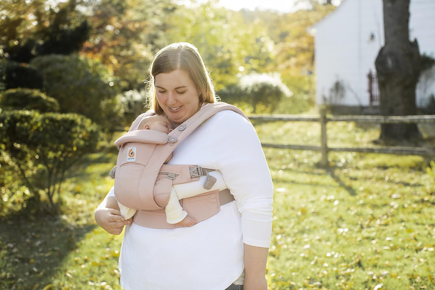 Ergobaby Omni Breeze Marsupio per Neonati dalla Nascita fino a 20 kg, Morbido Mesh SoftFlex a 4 Posizioni, Ergonomico, Porta Bebè, Natural Beige