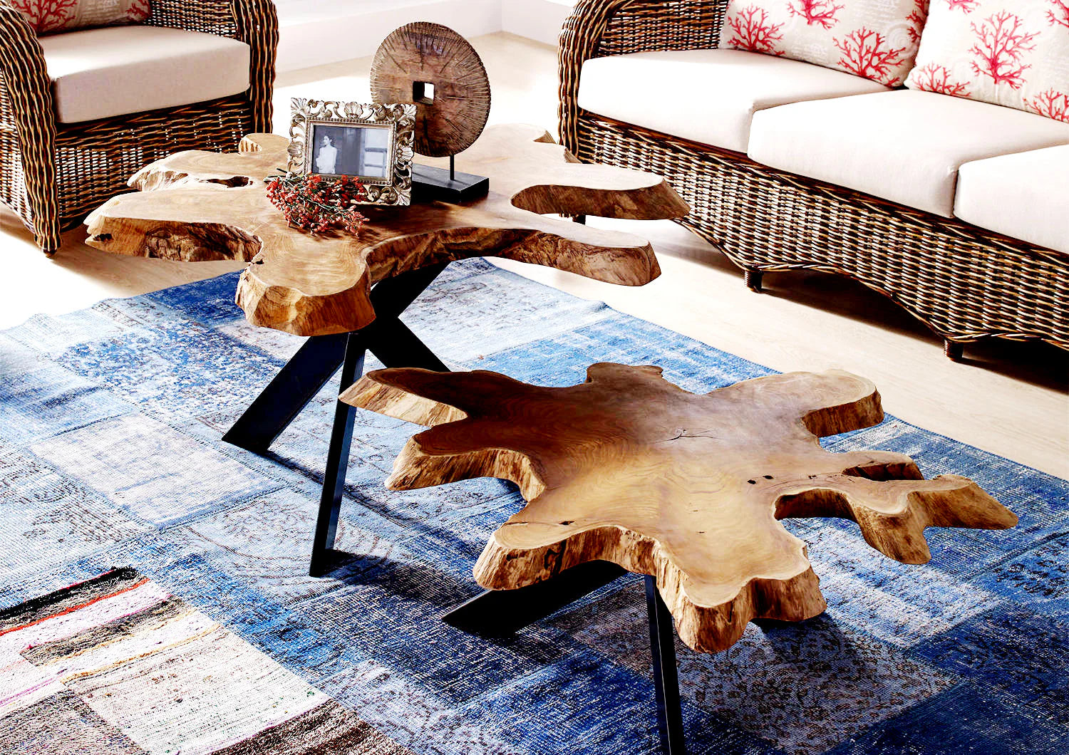 Tavolino da salotto in legno BRADY 70-95 cm