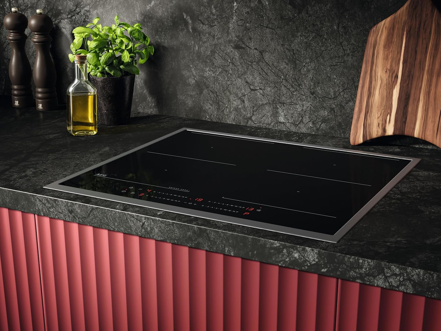 AEG Induktionskochfeld autark 60cm – 4 Flex-Kochzonen mit Powerfunktion für schnelleres Kochen – 14 Stufen – SuperFlat Rahmen – Timer – Touch-Bedienung – kompatibel mit Haubenautomatik – TO64IA0AXB