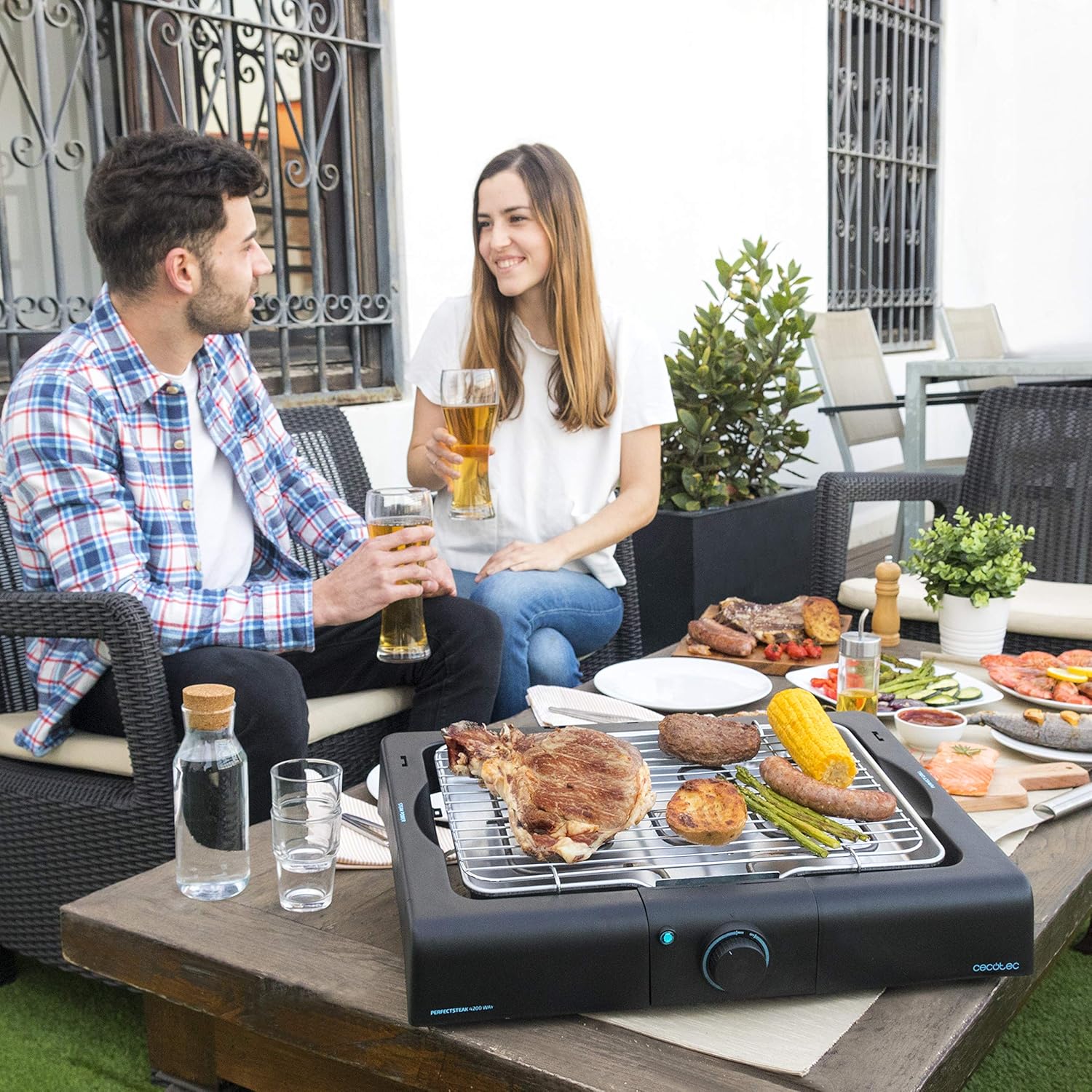 Cecotec Elektrischer Grill Perfect Country 2000 EasyMove. 2000 W, Mix- und Antihaft-Oberfläche, klappbarer Deckel, einstellbares Thermostat, Fettauffangschale, Stahlbeine und Räder