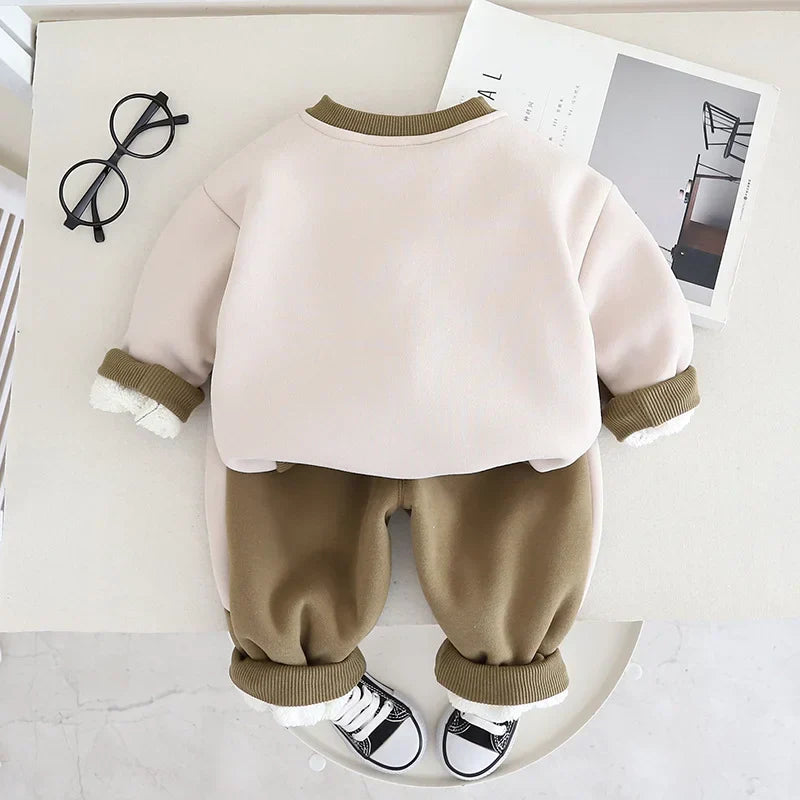 Mini Fashion - Warm & weich - Herbst-Jogginganzug für Kinder