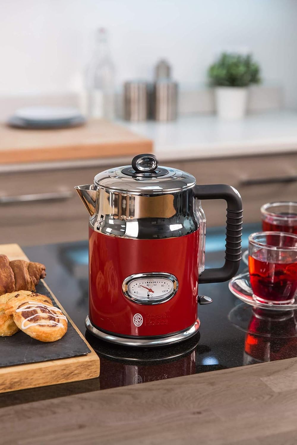 Russell Hobbs Tostapane [a 2 Fette] Retro Acciaio Inossidabile Rosso (Display Countdown in design retrò, incluso accessorio per panini, 6 livelli di doratura + funzione scongelamento e riscaldamento, 1300W) Vintage 21680-56