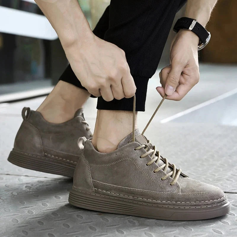 Aram - Sneaker in pelle vegana