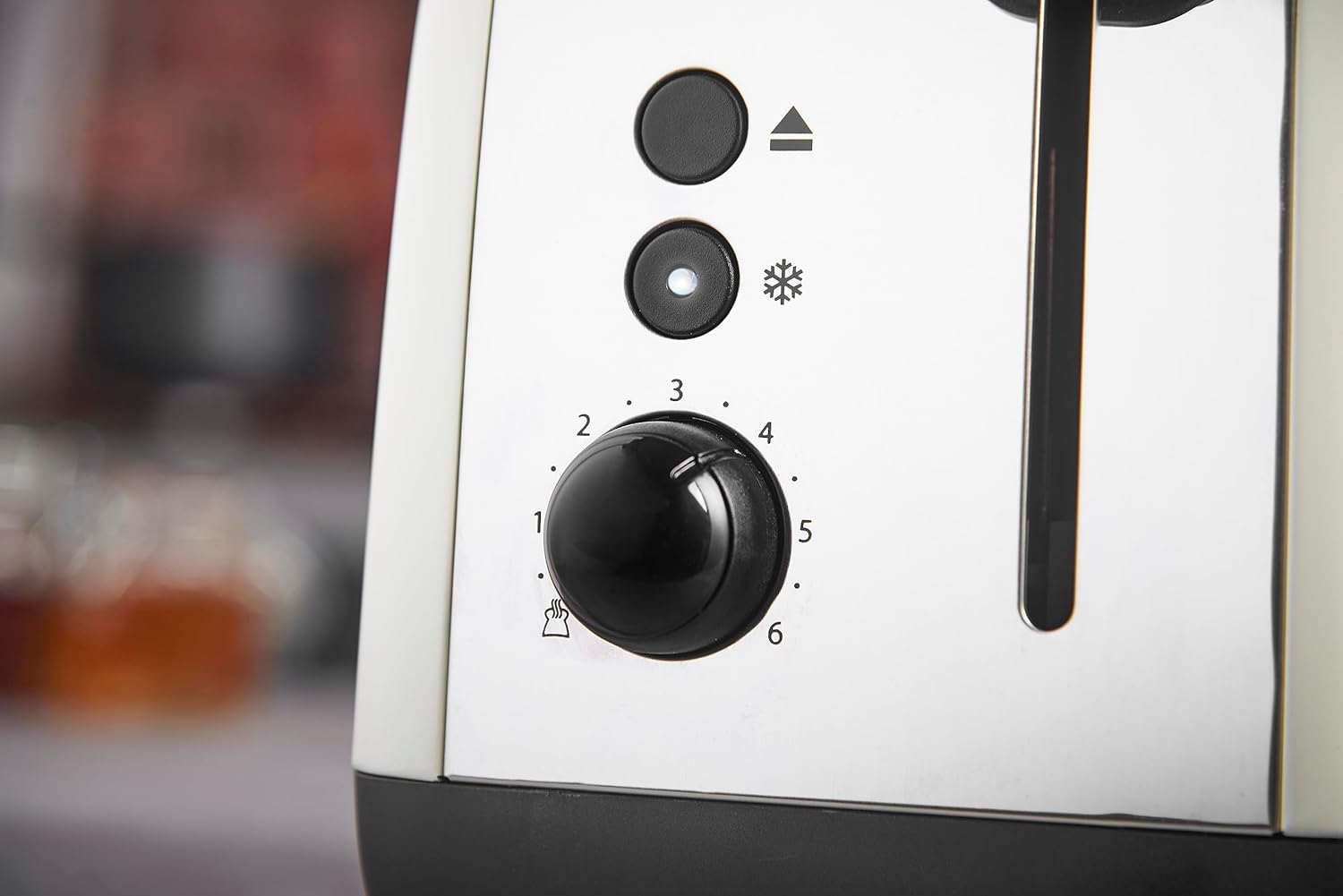 Russell Hobbs Frühstücksset Colours+ Creme: Kaffeemaschine 24033-56 [Digitaler Timer] + Wasserkocher 20415-70 [1,7l, 2400 W] + Toaster 26551-56 [für 2 Scheiben], Frühstücksserie