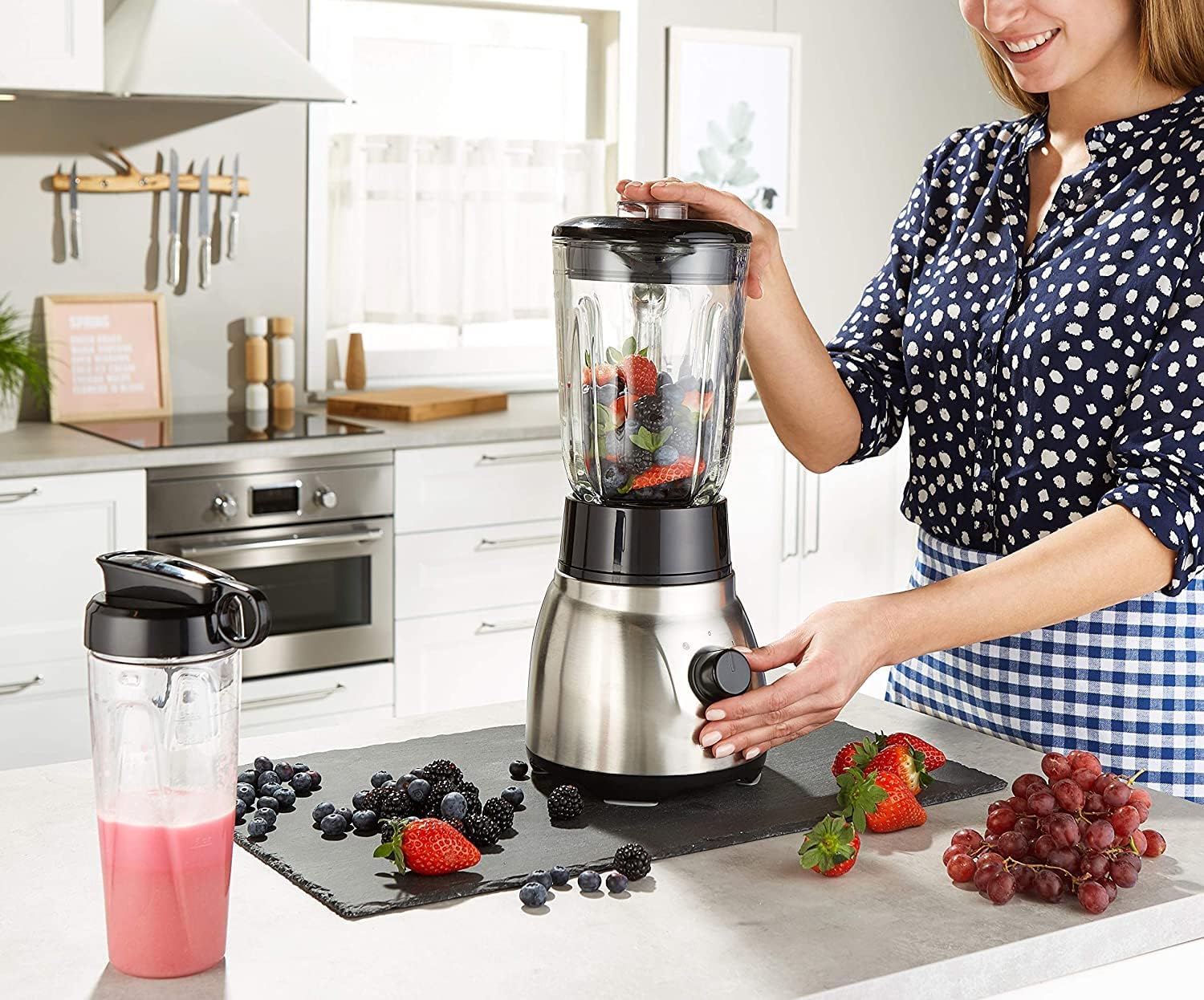 Russell Hobbs Standmixer 2-in-1 [1,5l Glasbehlter Mixer & 0,6l Mini Smoothie Maker -To-Go-Trinkflasche inkl. Deckel] Spülmaschinenfest, Impuls-/Ice-Crush Funktion, Becher BPA frei, Edelstahl 23821-56