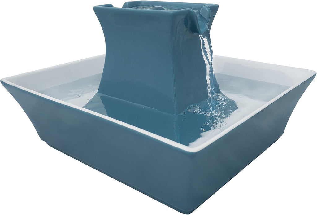 PetSafe Drinkwell Keramik Pagodenbrunnen, Trinkbrunnen für Katzen und Hunde, Dual Water Stream - 2 Liter, Rot