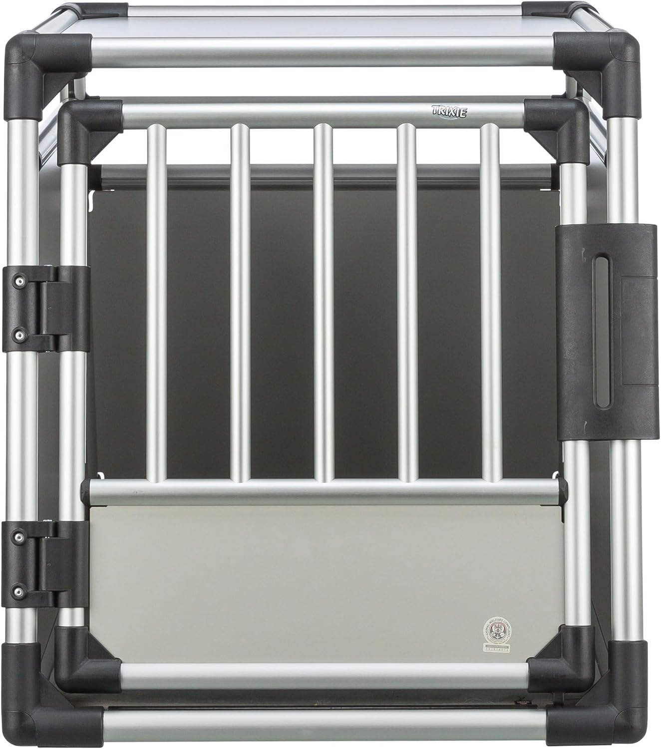 TRIXIE Hunde-Transportbox Aluminium in silber – M: 55 × 62 × 73 cm, stabile und geräuscharme Hundebox mit abgeschrägten Seiten, Sicherheitsverschluss & rutschfester Liegematte – 39342