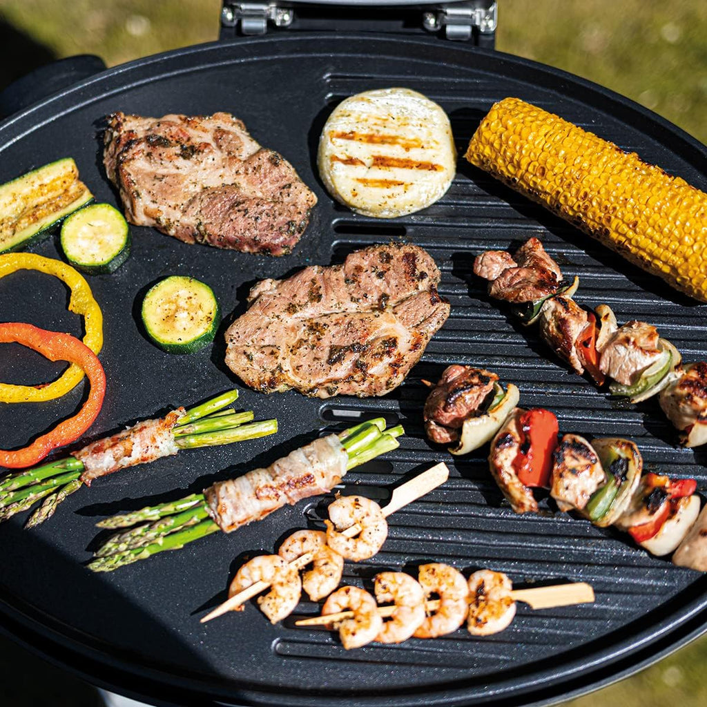 Cloer 6789 Barbecue-Grill, barbecue da esterno con termometro integrato, rivestimento antiaderente, 2400 Watt, superficie grill: 38,5 x 52,5 cm, riponibile in modo salvaspazio