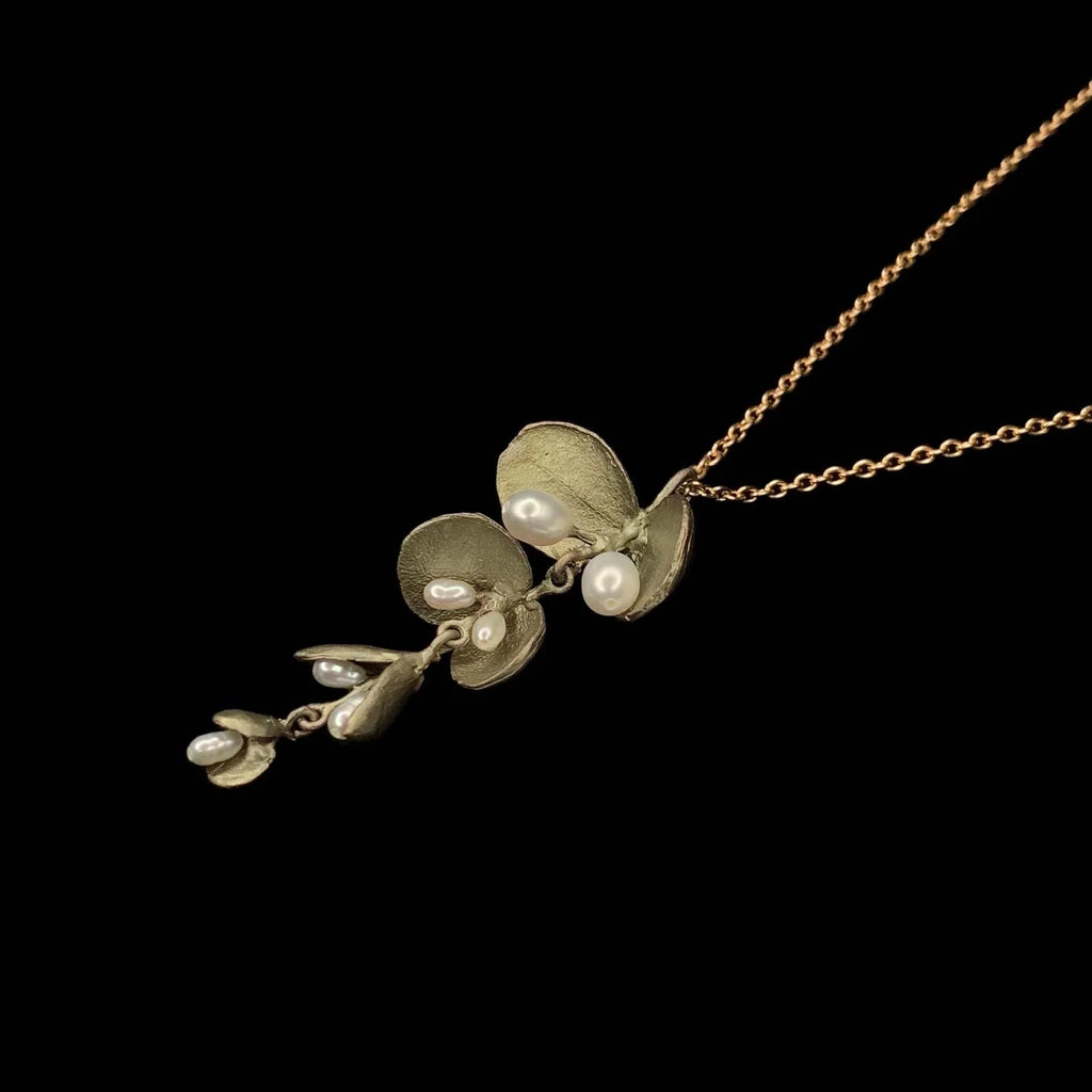 Collana di semi di eucalipto con pendente